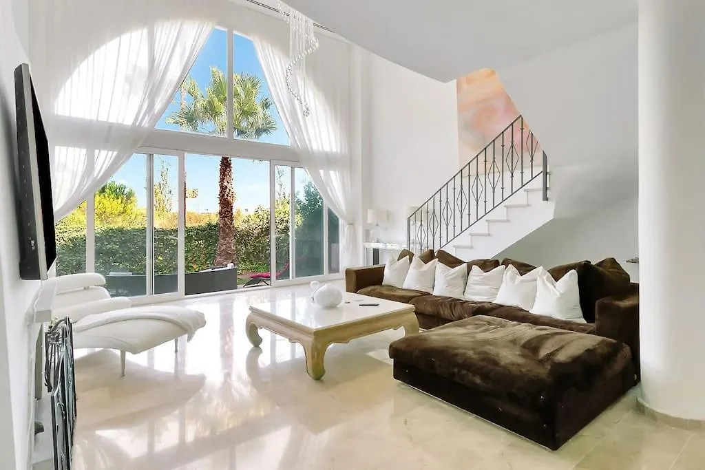 Holiday home Villa Jacqueline In San Roque Alcaidesa Spain